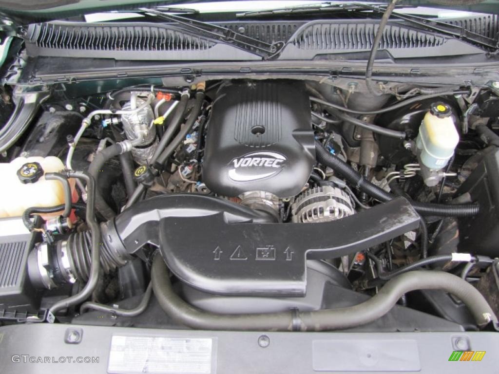 2004 CHEVROLET SUBURBAN 2500 LS   2500 LT